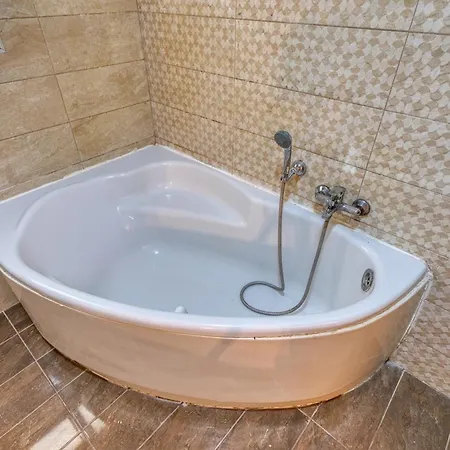 Spacious, Fully Equipped 4br In Pieta With Wifi & Ac By 360 Estates
