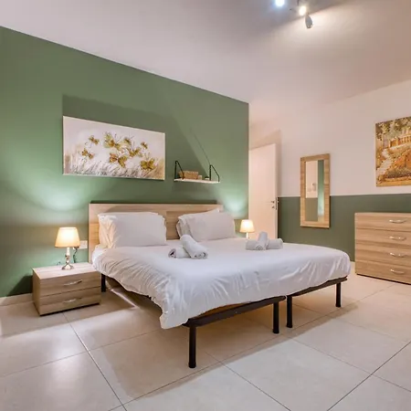 Spacious, Fully Equipped 4br In Pieta With Wifi & Ac By 360 Estates Tal Guardamangia