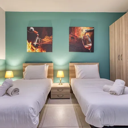 Spacious, Fully Equipped 4br In Pieta With Wifi & Ac By 360 Estates Apartament *