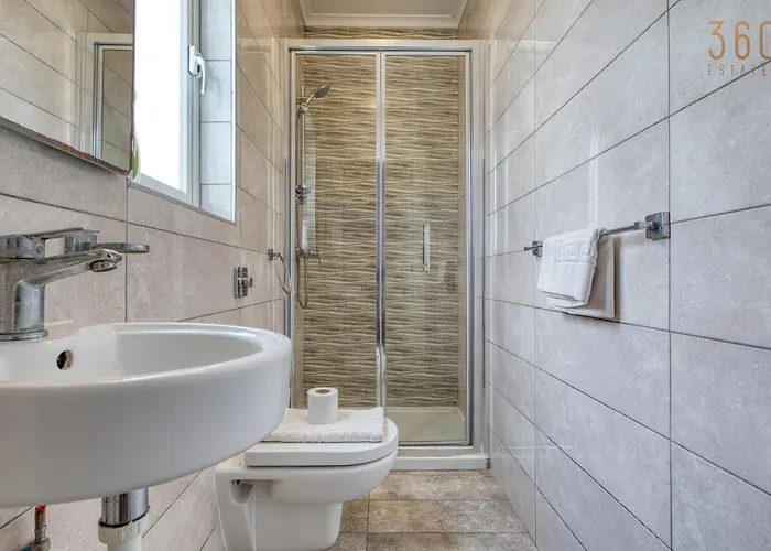 아파트 Spacious, Fully Equipped 4br In Pieta With Wifi & Ac By 360 Estates