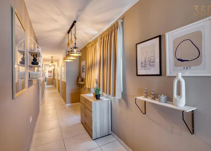 Spacious, Fully Equipped 4br In Pieta With Wifi & Ac By 360 Estates