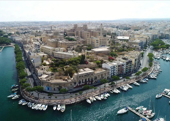 아파트 Spacious, Fully Equipped 4br In Pieta With Wifi & Ac By 360 Estates Tal Guardamangia